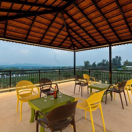 Stayvista'S Harvest Haven - Pool-View Villa With Deck & Machan Near Sula Nashik Exterior photo